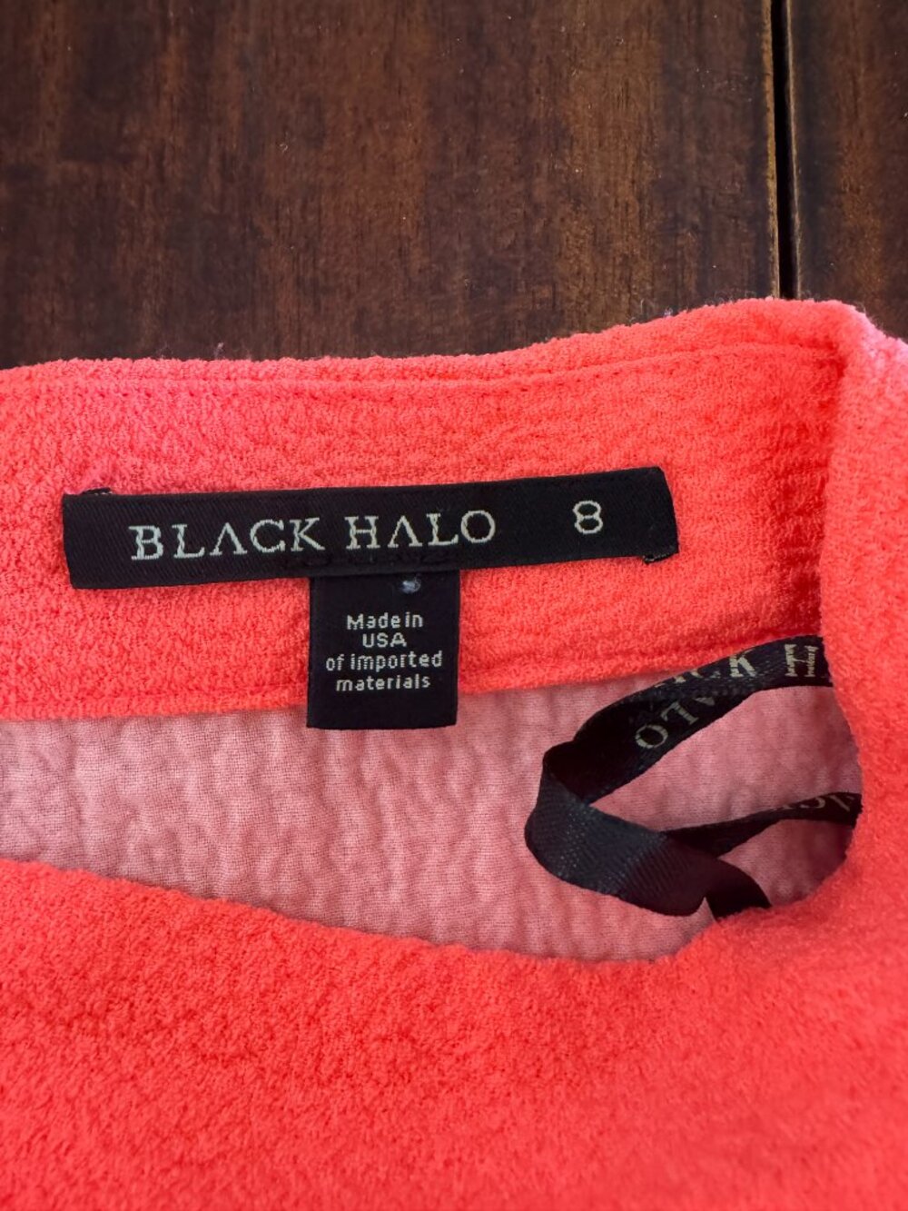 Black Halo: Coral Two Piece Set - Size 8 - Picture 3 of 7